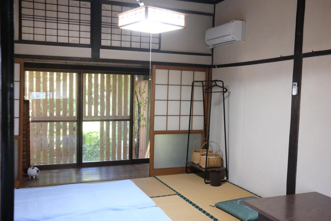 Guesthouse KOJIYA 暮らしをつくる宿 旧糀屋 Fukutsu Eksteriør billede
