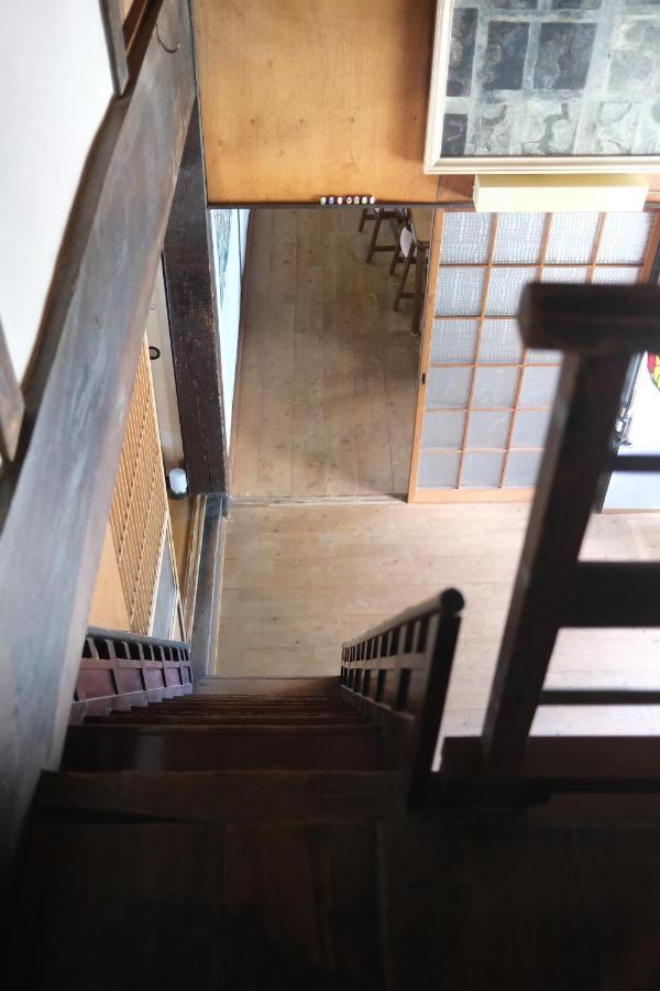 Guesthouse KOJIYA 暮らしをつくる宿 旧糀屋 Fukutsu Eksteriør billede
